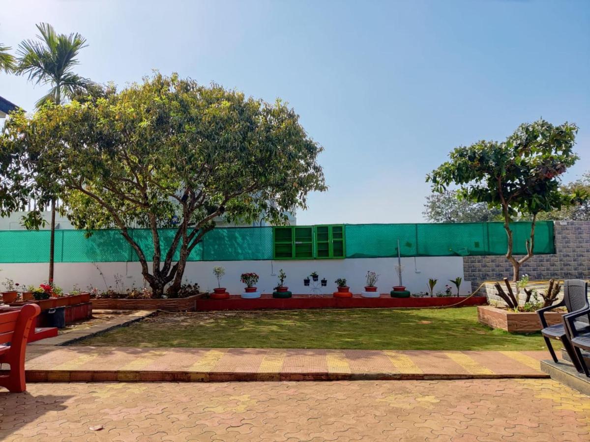 Rose Villa Lonavala Buitenkant foto